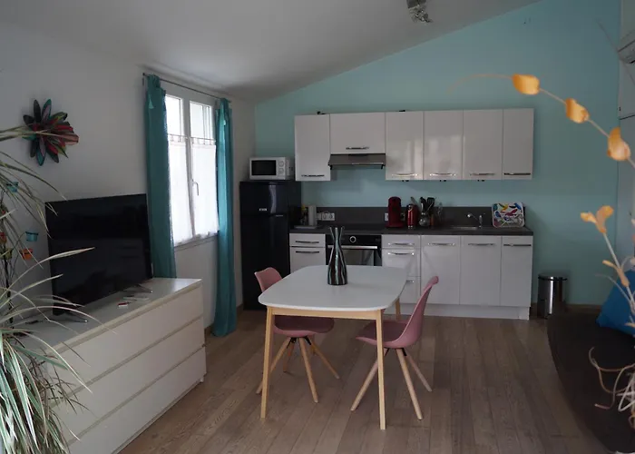 Appartement Dans Villa Aquarelle