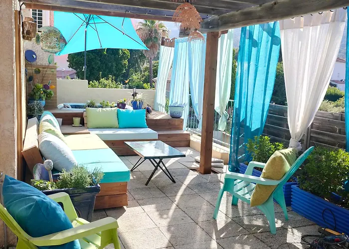 Appartement Dans Villa Aquarelle