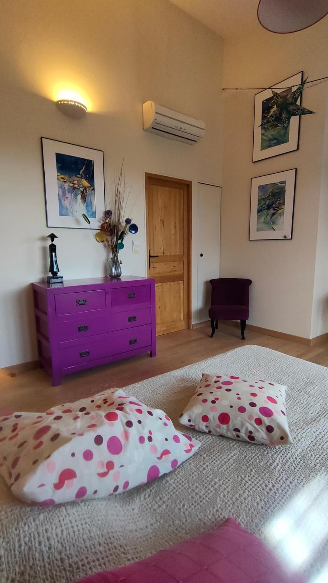 Dans Aquarelle Apartment